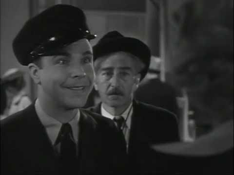 Broadway Gondolier (1935) - Dick Powell can't make it past Joan Blondell.