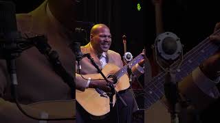 Jerron Paxton and Dennis Lichtman - "Sunshine" (live on eTown)