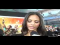 Red Carpet Zoë Saldaña So Sexy En Español The Losers