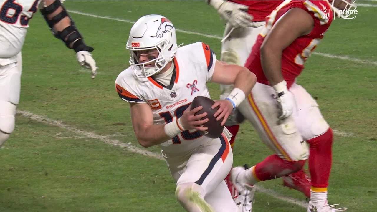 Bo-Ho-Ho! Nix delivers a TD scramble for the Broncos