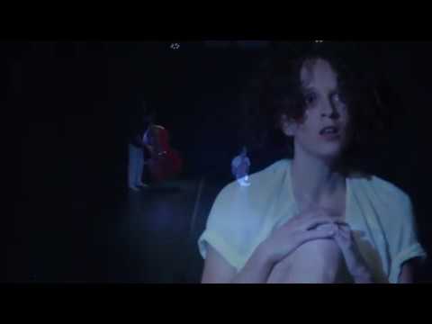 Fresta - Cia Queremos Saber Artes do Corpo