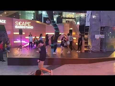 KPOP Dance Off Vol 105: SEVENTEEN - Adore U