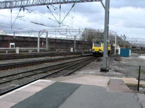 70007 Departing Crewe.avi