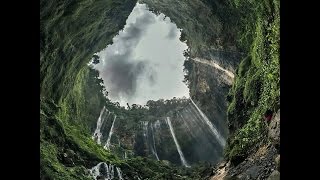 preview picture of video 'Coban Sewu ( Tumpak Sewu) , Pronojiwo -  Lumajang'