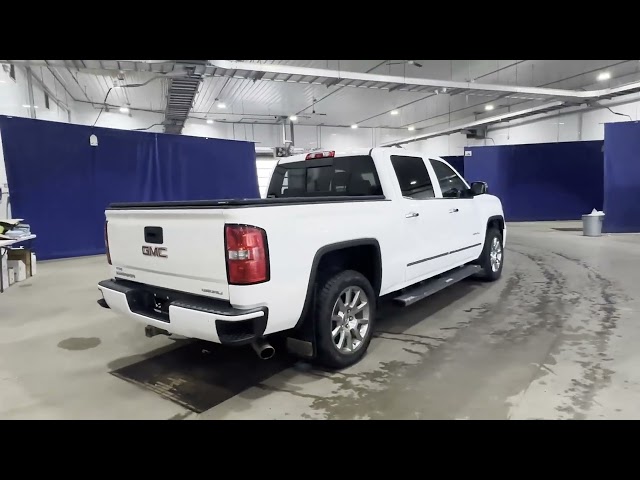 2014 GMC Sierra 1500 Denali in Cars & Trucks in Lloydminster