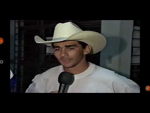 Marcio benedito ferreira purguinha (Divinópolis MG 1996)Rodeio em touros  Anos 90