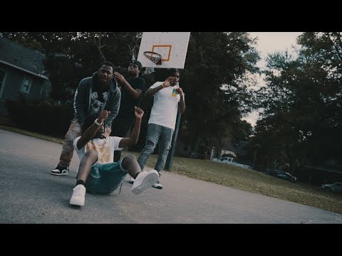 Moeski - Having Motion (Official Video)