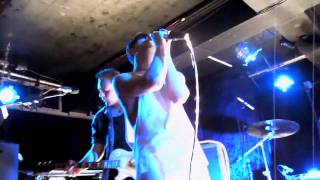 GLASVEGAS ~ Shine Like Stars (Live at Independent, Sunderland - 27/3/11)