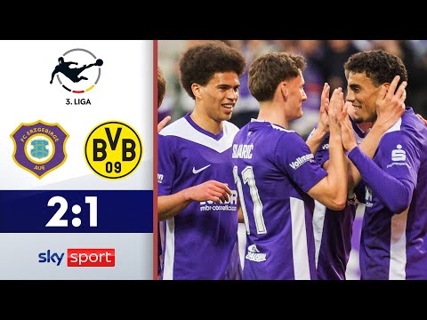 Nach Traumtor: Aue zieht am BVB vorbei! | Erzgebirge Aue - Borussia Dortmund II | Highlights