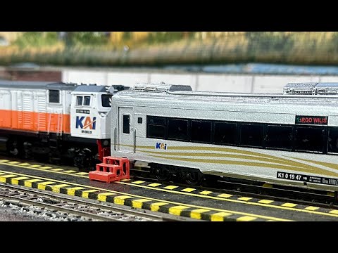 Unboxing & Assembling the Argowilis Train Toy Similar to the Original, Executive & Cargo Panorami...