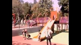 preview picture of video 'Детски кът в парк Розариум'