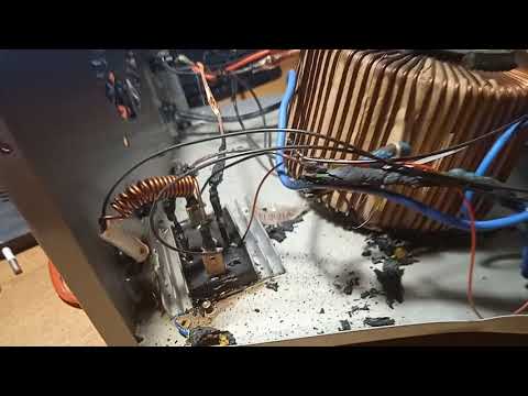 Зарядное устройство для автомобильных аккумуляторов Мaxinter ПЛЮС-20 СТ - Чё - то задымилась.