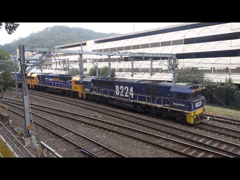 Quad 82's with PN LG73 empty coal - ANZAC Day 2018