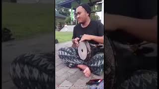 Download lagu Master Hasan Az Zahir , ngerrol Di Bondowoso mp3 Download lagu Master Hasan Az Zahir , ngerrol Di Bondowoso mp3