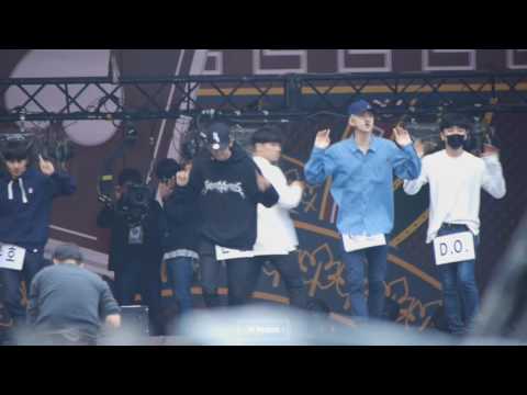 [EXO CHANYEOL] 161008 DMC festival Korean Music Wave LOTTO rehearsal 코리아 뮤직 웨이브 로또 리허설 엑소 찬열