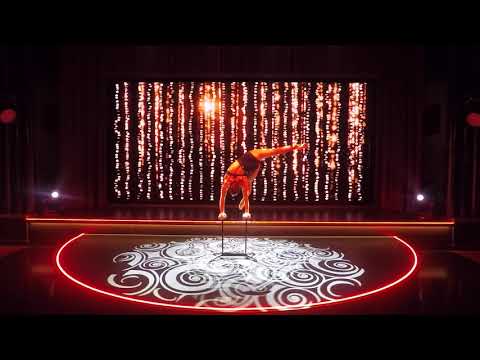 HandStand Anastasia clip