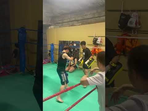 練習風景〜コンビネーション〜 #キックボクシングジム #キックボクシング #秋田県能代市 #格闘技 #kickboxing