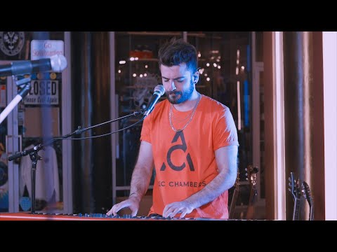 Alec Chambers - Without Me (Live in New York)