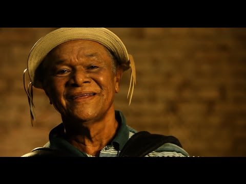 Dominguinhos canta e conta Gonzaga