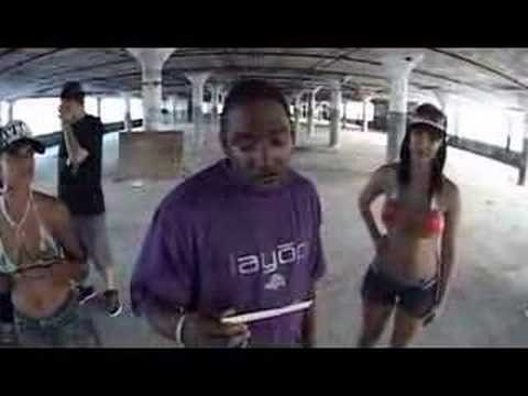 Elfamail & Moodswangz vs Subverse & Meel Tickit