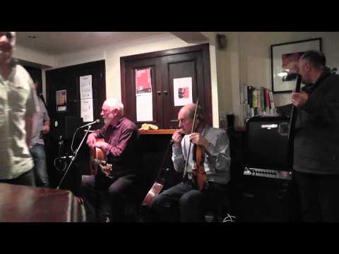 2013-04-21 'Wellies' Bar, Ayr, Scotland - Allan Johnston Band