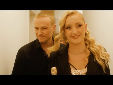 EMILY, MARK VOSS - ŠŤASTNÝ NOVÝ ROK (oficiálny videoklip)