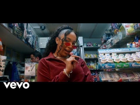 Tia Carys - Trouble Train (Official Video)
