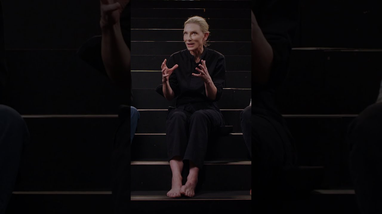 Miniature de la vidéo Creating Electra/Persona - Watch now ↓ #NationalTheatre du film National Theatre Live: Electra/Persona