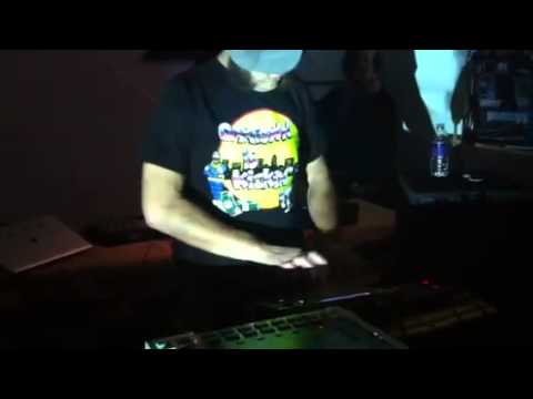 Zeddemore live @ SYNTHETIC INTRAVENOUS 4/18/13