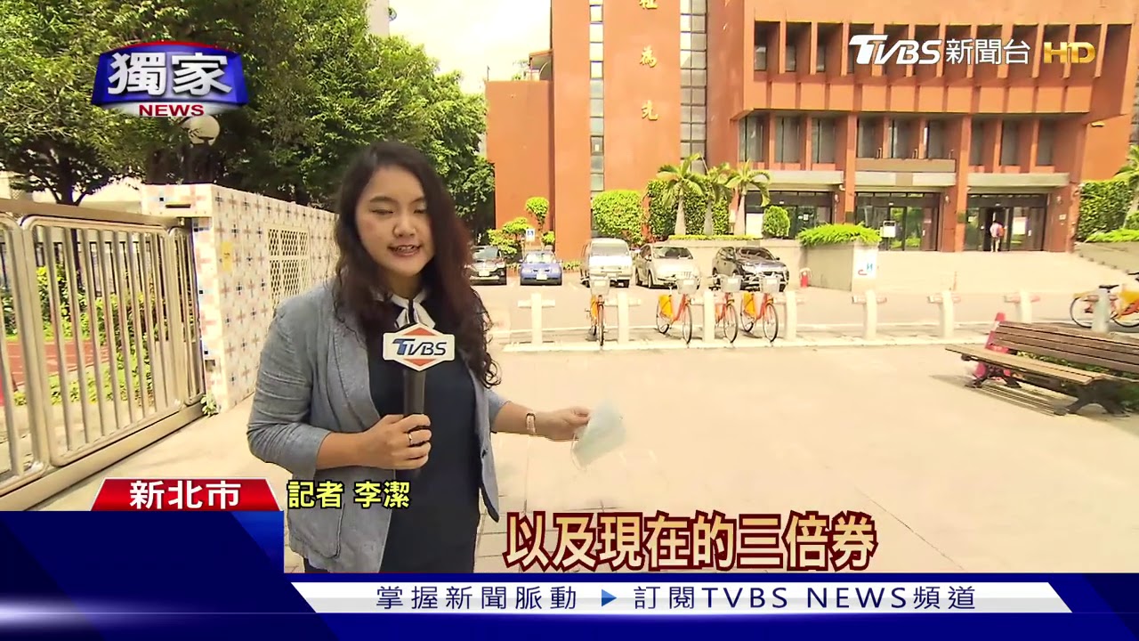 排隊碰撞不道歉!男砸椅報復 警急阻衝突