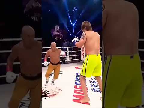 Yi Long vs Hong Man choi fight scene