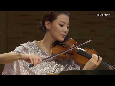 Clara-Jumi Kang: R. Schumann, 3 Romances, Op. 94