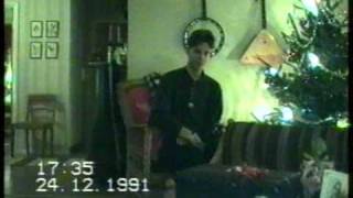 preview picture of video 'Katrineholm 1991.Julafton klapputdelning av Daniel Norén'