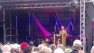 preview picture of video 'The King of the Kingdom of Sweden gave speech in Skövde, Västra Götaland'