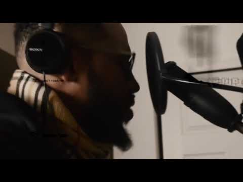 Larry Love “Muchachos”