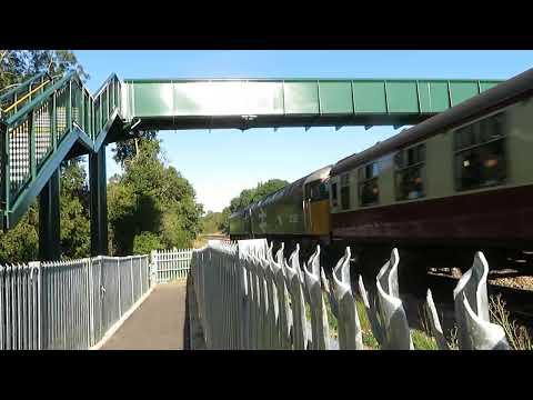 D1935 (47805) & 47593 at Cloddymore Footbridge,Cheltenham