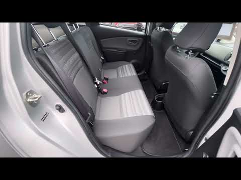 Toyota Yaris 1.0 Petrol Luna 5dr - Image 2