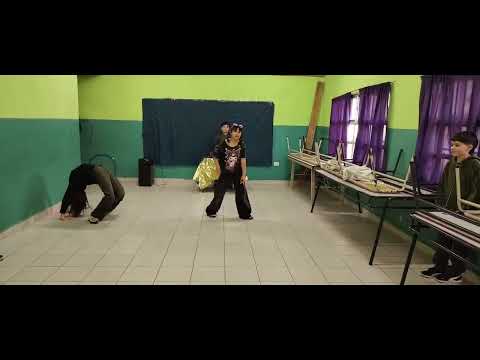 ACROBACIAS BANANERAS