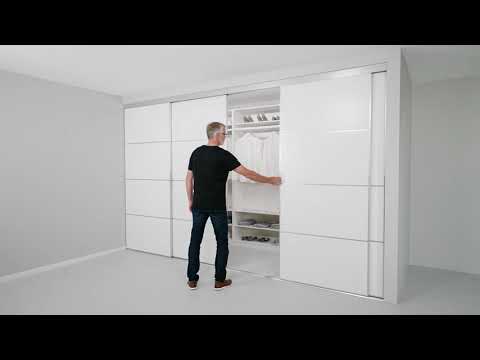 SKYTTA skyvedørsgarderobe | montere dører | IKEA Norge