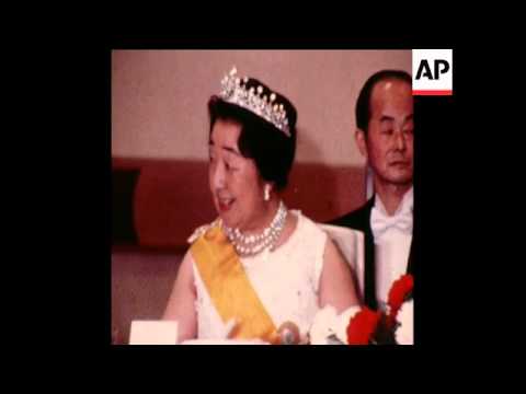 SYND11/03/72 MEXICAN PRESIDENT ECHEVERRIA AT JAPANESE BANQUET