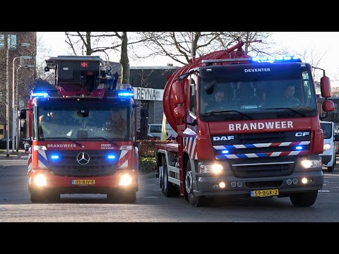 [Kazerneomroep] P1, Brandweer Deventer met spoed naar melding industriebrand Emdenstraat Deventer