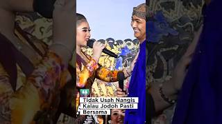 Download lagu Tertawa Tapi Hati Menangis #nikensalindri mp3 Download lagu Tertawa Tapi Hati Menangis #nikensalindri mp3