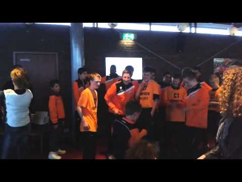 13 april 2013 VV De Meern C1 CAMPIONE de kantine shake