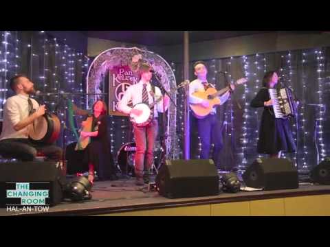 The Changing Room - Hal an tow