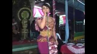 Download lagu Campursari Guntur Madu TKW Voc Atun Bergoyang mp3 Download lagu Campursari Guntur Madu TKW Voc Atun Bergoyang mp3