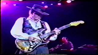 Stevie Ray Vaughan - Collins shuffle,Fiddlers Green,-CO,90-7-17