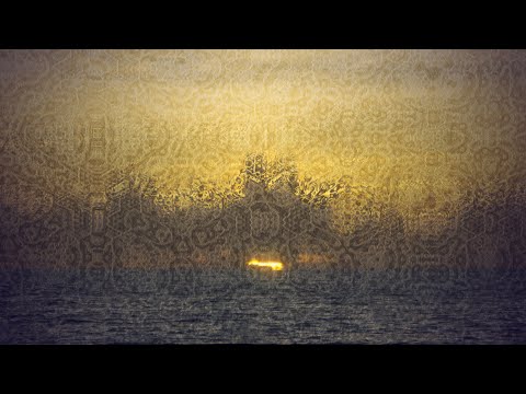 A Golden Geometric Sunset - LSD trippy visuals 4k