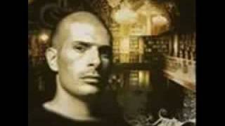 Akh Un brin de haine.