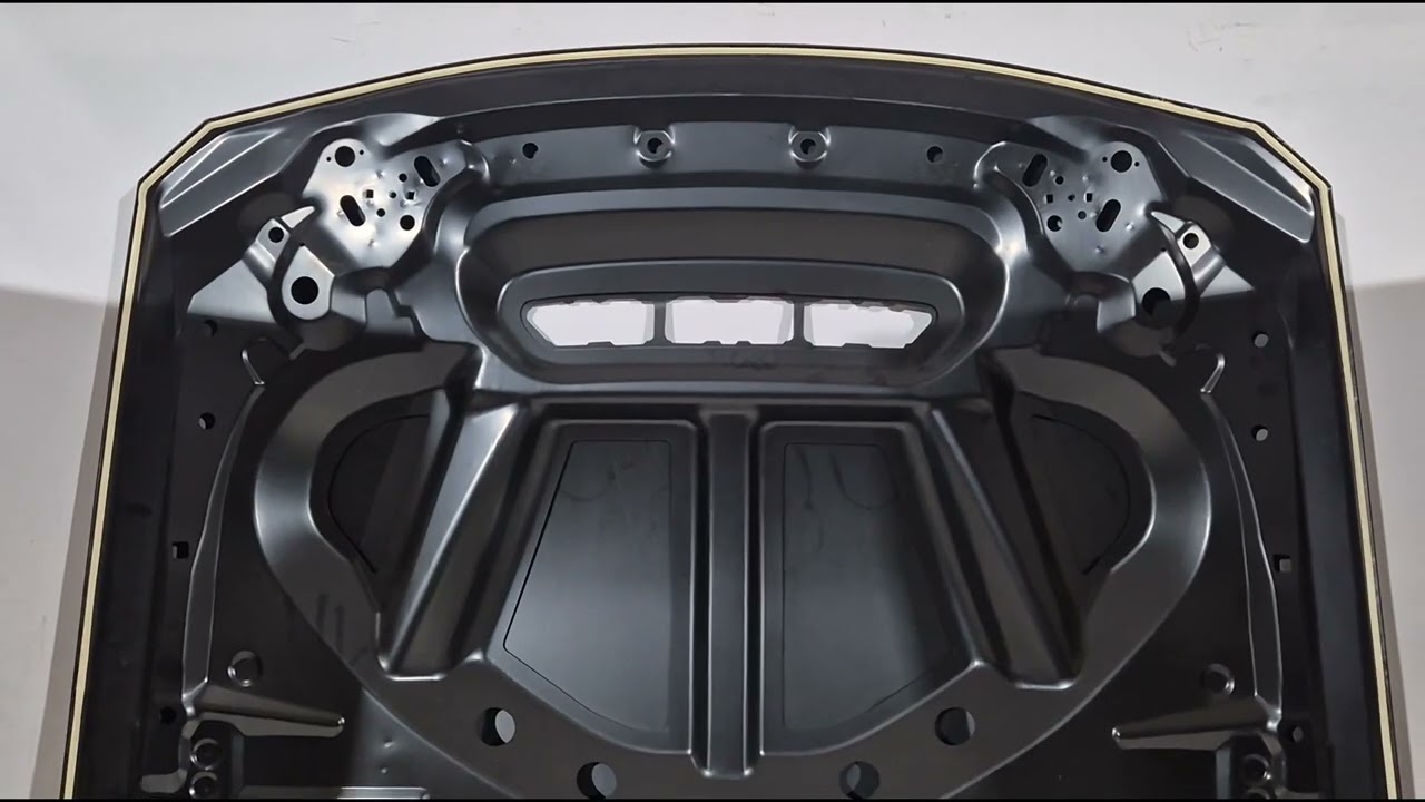 BMW 3 серия F30/F31 2012-2019 гг. Капот в стиле CS (для F30/F31, сталь) Video 1