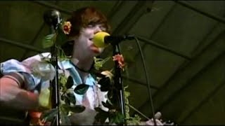 Never Shout Never - Happy (Live At mtvU Sunblock Music Festival 2009)